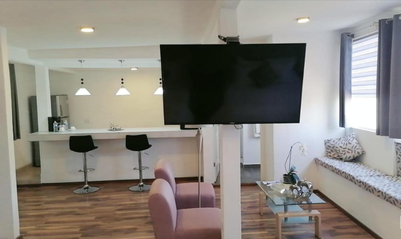 M Hoteles Concepto Морелія Екстер'єр фото